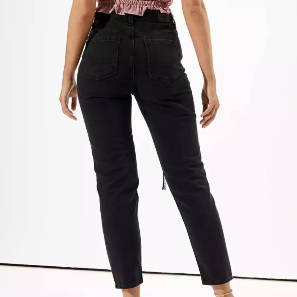 AE Ripped Mom Jean - Picture 2 of 2